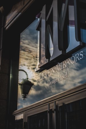 11 Mirrors. Перезавантаження